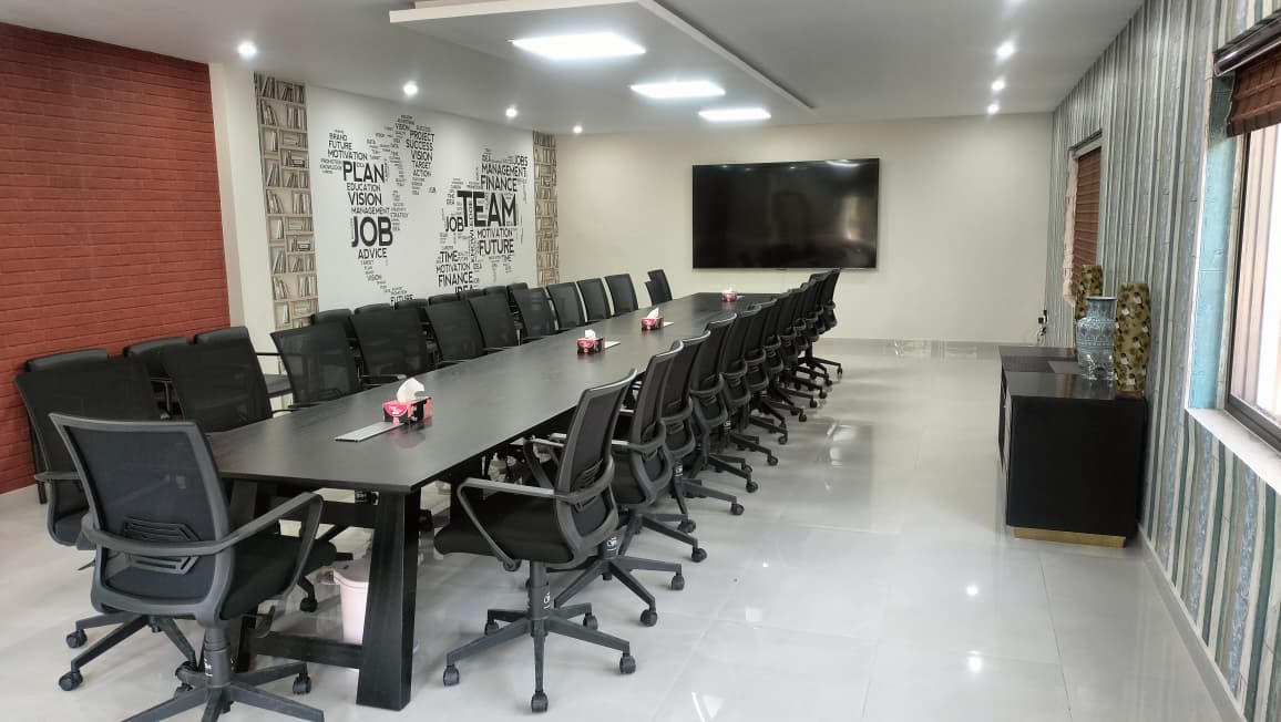 WhatsApp Image 2025-11-20 at 10.05.55 (1)