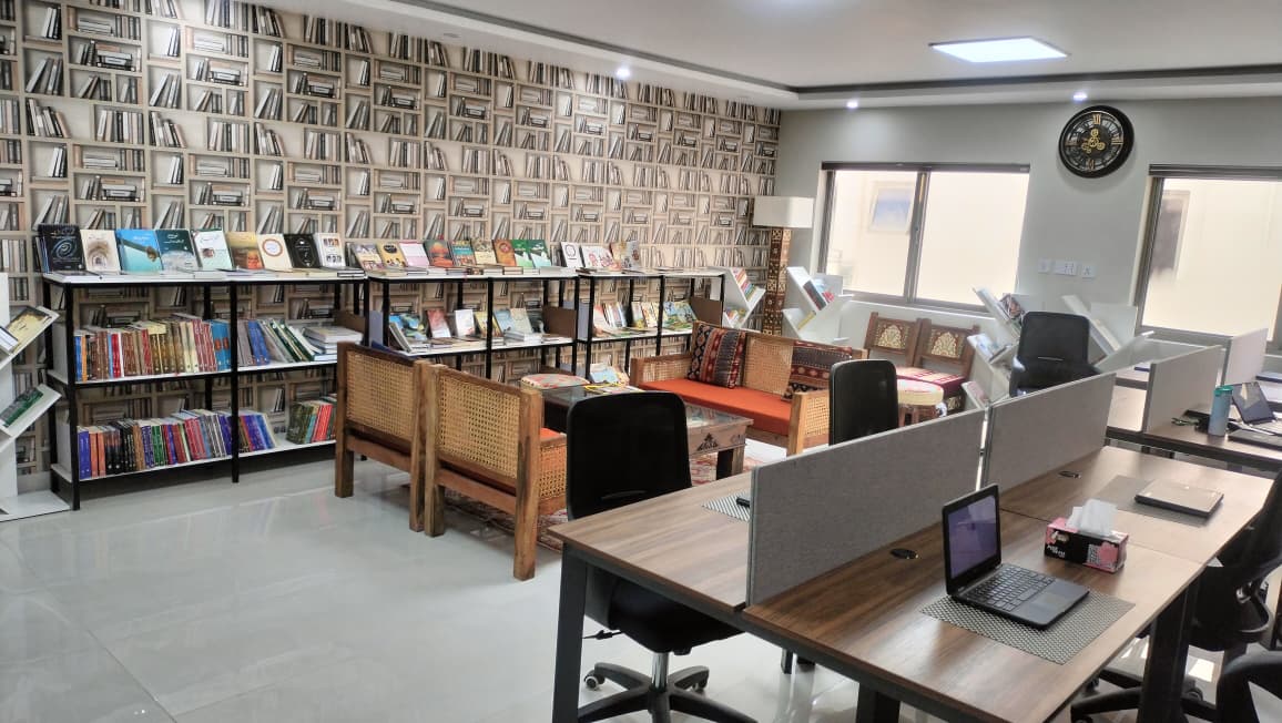 WhatsApp Image 2025-11-20 at 10.06.07