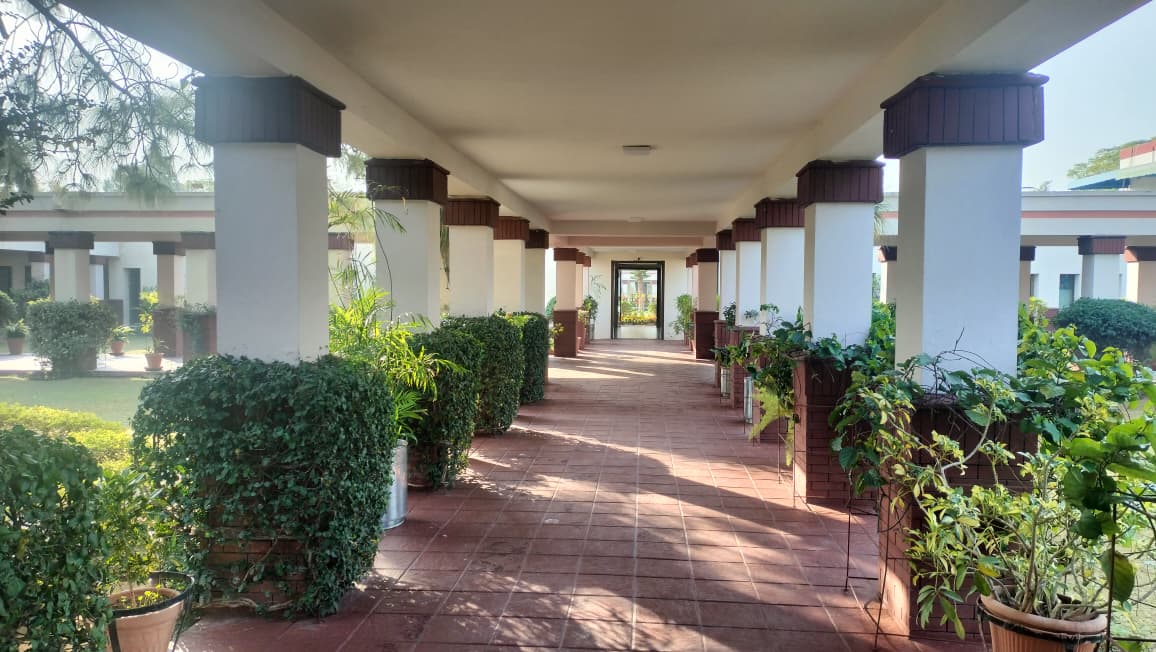 WhatsApp Image 2025-11-21 at 09.39.13 (3)